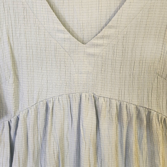 NWOT Relaxed Flowy Babydoll Dress - Picture 3 of 11